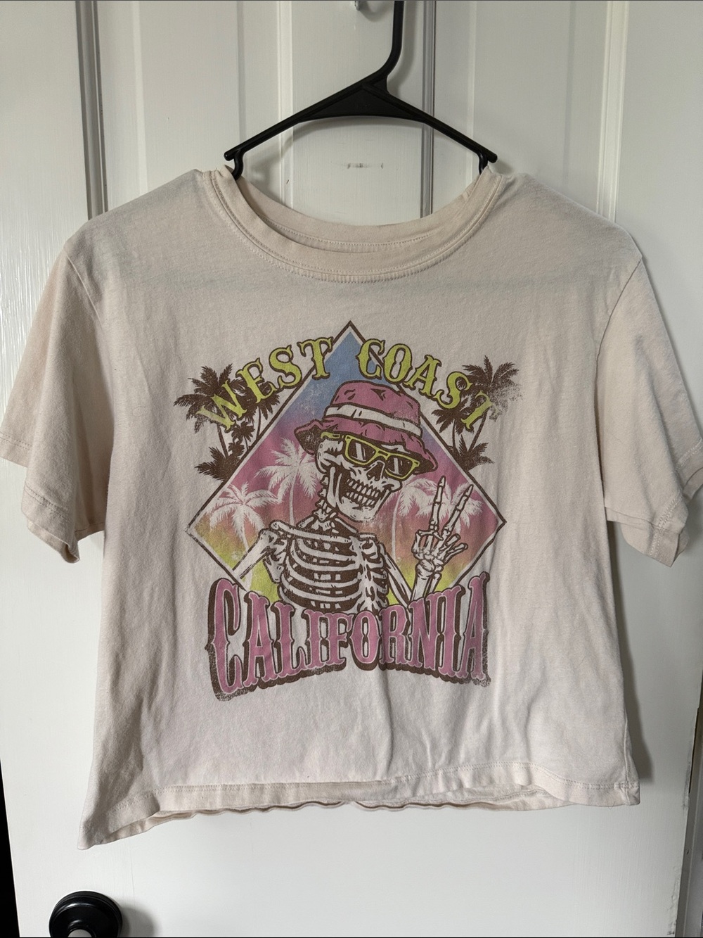 West Coast California Graphic Tee - Beige with Pink & Yellow Print